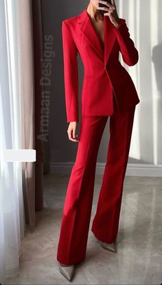 Red Luxury, Chique Outfits, Body Measurement, Woman Suit Fashion, Red Suit, Classy Work Outfits, Looks Street Style, Stylish Work Outfits, Looks Chic