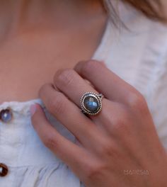 Rainbow Labradorite Round Ring ~ Gemstone ~ Natural ~ Sterling Silver 925 ~ Jewelry ~ Handmade ~February Birthstone ~Statement ~Gift 》D E T A I L S《 ✦ M E T A L : Sterling Silver 925 ✦ S T O N E : Labradorite ✦ B I R T H S T O N E : February 》 O T H E R * S T O N E * O P T I O N S 《 _ Moonstone: https://www.etsy.com/listing/509147514/round-moonstone-ring-june-birthstone?ga_search_query=moonstone%2Bround&ref=shop_items_search_4&frs=1 💎 The Labradorite is widely known for helping with sel Bohemian Jewelry With Bezel Setting For Gift, Bohemian Jewelry With Bezel Setting As Gift, Silver Faceted Labradorite Jewelry, Labradorite Jewelry With Bezel Setting As Gift, Labradorite Jewelry With Bezel Setting For Gift, Silver Labradorite Crystal Ring With Gemstone, Round Labradorite Anniversary Jewelry, Elegant Labradorite Crystal Ring As Gift, Elegant Silver Labradorite Crystal Ring