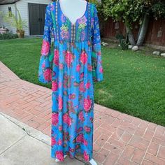 New Without Tags Boho Mixed Print Maxi Dress. Size Small. Super Full From Chest Down. Patch Pockets Too! No Labels Except “S” For Small. Chest Is 18” Across. Length Is Approximately 62” From Back Of Neck Blue Floral Print Maxi Dress For Festival, Blue Floral Embroidery Maxi Dress For Vacation, Blue Floral Embroidered Maxi Dress For Vacation, Blue Floral Embroidered Maxi Dress For Beach, Bohemian Blue Maxi Dress With Floral Embroidery, White Linen Maxi Dress, Long Dress Plus Size, Coral Maxi Dresses, Floral Chiffon Maxi Dress