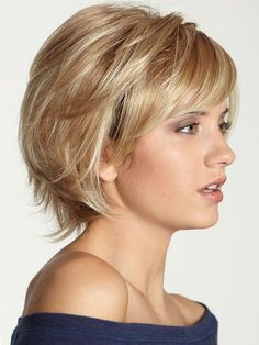 chic medium hair styles with bangs 2 Boards My Pins Hair Cuts, Medium Short Haircuts, Wavy Bob Haircuts, Chic Short Hair, Bangs With Medium Hair, Short Bangs, Short Haircut