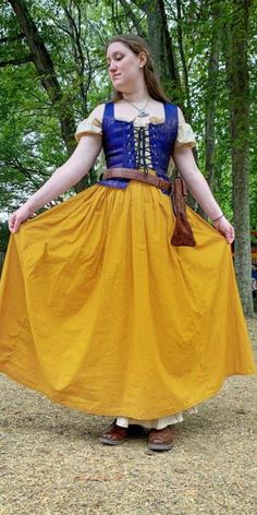 Pirate Skirt, Ren Faire Outfits, Full Skirts, Green Photo, Straight Stitch, Find Yourself, Larp, Etsy Listing, Sewing Projects