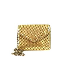 Get your gold on! This is a lovely party purse for you party goers. Nice smaller size, shiny and eye catching. Measures: 4.5 x 6 inches Condition: very nice vintage Cocktail Vintage, Box Purse, Party Purse, Purse Vintage, Vintage Cocktail, Metal Mesh, Chain Gold, For Your Party, Gold Chain