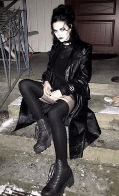 Patricia Morrison, Goth Fits, Goth Subculture, Goth Outfit, Trad Goth, Black Clothes, Goth Women, Grunge Look, Tumblr Outfits