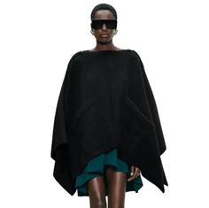 Black Poncho For Spring Layering, Black Batwing Sleeve Poncho For Spring, Chic Black Poncho For Layering, Black Spring Poncho, Black Spring Poncho For Layering, Black Long Sleeve Poncho For Spring, Spring Long Sleeve Black Poncho, Oversized Black Knit Poncho, Zara Black Sweater For Winter