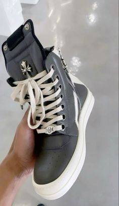 Rick Owens Outfit, Pretty Sneakers, Pretty Shoes Sneakers, Clothing Pieces, Fresh Shoes, Hype Shoes, Shoe Inspo, Girly Shoes, Swag Shoes