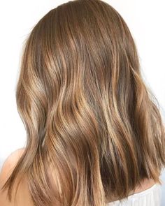 Golden Brown Hair Dye, Balyage Hair, Hair Curled, Golden Brown Hair Color, 6th Form, Golden Brown Hair, Brown Hair Dye, Brown Hair Color, Balayage Blonde