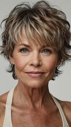 Stylish Hairstyles for Women Over 50: Hair Ideas for Choppy Bob 💫 Medium Layer, 40 Hairstyles, Over 40 Hairstyles, Shaggy Hairstyles, Moms Life, Short Sassy Haircuts, Sassy Haircuts, Flattering Hairstyles, Shaggy Short Hair