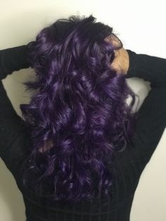 Purple Hair By Hair Pattern, Purple Hair Tones, Curly Violet Hair, Purple Dye On Brown Hair No Bleach, Purple Hair On Brown Skin, Dark Purple Hair Curly, Violet Curly Hair, Dark Violet Hair Color, Dark Purple Curly Hair