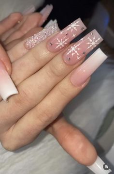 Violet Nails, Glitter Gel Nails, Soft Nails, Nails 2023, Xmas Nails, Glitter Gel, Nails Inspo, Cute Acrylic Nails, Swag Nails