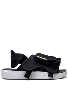 black/white/ghost green tonal stitching open toe front flap pocket elasticated slingback strap touch-strap fastening branded insole rubber sole Nylon Sport Sandals With Cushioned Footbed For Streetwear, Cushioned Nylon Sport Sandals For Streetwear, Nylon Open Toe Sandals For Streetwear, Black Slip-on Sandals With Adjustable Strap, Summer Streetwear Nylon Sandals, Sporty Nylon Sandals For Streetwear, Black Functional Sandals For Streetwear, Sporty Nylon Sport Sandals For Streetwear, Functional Black Sandals For Streetwear