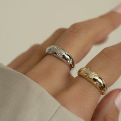 Diy Jewelry Easy Gold Dome Ring, Meaningful Gifts For Her, Inexpensive Jewelry, Dome Ring, Celestial Jewelry, Jewelry Lookbook, Domed Ring, Mode Inspo, Stunning Jewellery