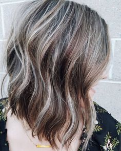 Gray Hair Layered Hairstyles, Shoulder Length Layered Haircuts For Fine Hair, Gray Shoulder Length Hair, Gray Streaks In Brown Hair, Lightweight Haircut, Grey Hair At 40, Short Wedding Hairstyles, Bridal Hair Ideas, Gray Pixie