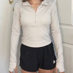 Never Worn No Flaws Fitted Athletic Material Sporty Long Sleeve Beige Top, Sporty Beige Long Sleeve Top, Amazon Long Sleeve Winter Outerwear, Amazon Winter Outerwear With Long Sleeves, Amazon Winter Long-sleeve Outerwear, Amazon Casual Long Sleeve Outerwear, Beige Half-zip Casual Outerwear, Casual Beige Half-zip Outerwear, Casual Long Sleeve Outerwear By Amazon