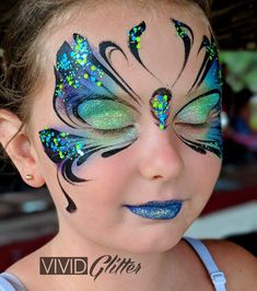 Hallowen Schminke, Festival Face Paint, Butterfly Face Paint, Girl Face Painting, Face Painting Tutorials, Butterfly Makeup, Butterfly Face, Face Painting Easy, Face Art Makeup