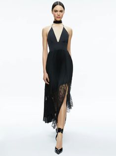 Hannah Halter Maxi Dress In Black | Alice And Olivia Chic Maxi-length Slip Dress For Gala, Chic Gala Maxi Slip Dress, Chic Maxi Slip Dress For Gala, Chic Floor-length Slip Dress For Date Night, Spring Gala Midi Length Halter Dress, Spring Date Night Maxi Evening Dress, Spring Gala Halter Neck Midi Dress, Summer Midi-length Halter Dress For Evenings, Chic Halter Neck Summer Evening Dress