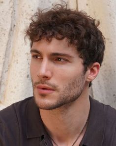 Haircuts Thick Curly Hair, Federico Massaro, Stop Thinking So Much, Medium Curly Hairstyles, Curly Taper Fade, Curly Hairstyles For Men, Fitness Portrait, Italian Photography, Men's Curly Hairstyles