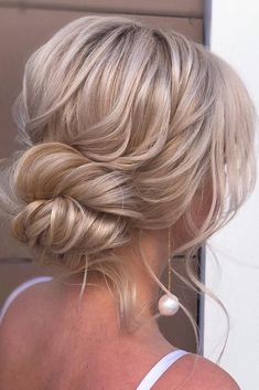 30 Top Wedding Updos For Medium Hair ❤ wedding updos for medium hair messy low updo on blonde hair xenia_stylistslightly #weddingforward #wedding #bride #weddinghair #weddingupdosformediumhair Updos For Medium Hair Wedding, Medium Hair Wedding, Wedding Updos For Medium Hair, Wedding Hair Up, Wedding Updos, Bridal Hair Updo, Up Dos For Medium Hair