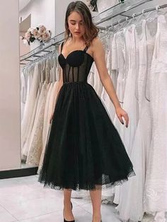 Elegant Sweetheart Neck Tea Length Black Prom Dresses, Sweetheart Neck Black Formal Graduation Homecoming Dresses Tulle Short Dress, Tea Length Prom Dress, Dresses Hoco, Prom Dress Black, Graduation Party Dresses, Gaun Fashion, 파티 드레스, Dresses Tight, Black Prom Dress