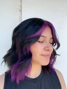 Peekaboo Hair Color Face Framing, Hair Color Frame Face, Face Framing Highlights Colorful, Fun Hair Color Ideas For Dark Hair, Brunette Fun Hair Color, Dyed Framing Pieces Hair, Vivid Hair Color Inspiration, Hair Pop Of Color Ideas, Dyed Face Framing Hair