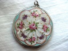 Lovely Vintage Guilloche and Roses Locket with Shamrock Four Leaf Clover Vintage Makeup, Edwardian Era, Four Leaf, Enamel Jewelry, Leaf Clover, Four Leaf Clover, Vintage Beauty