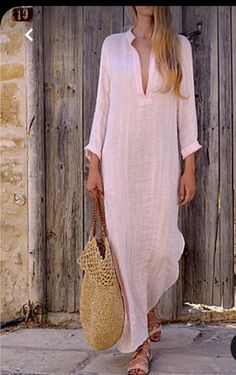 Bali Outfit, Beach Holiday Dresses, Plain Maxi Dress, Dress Neck, Stil Boho, Eternal Summer, Shift Dresses, Vestido Plus Size