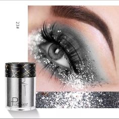 New Extremely Pigmented Glitter Eyeshadow Silver Eye Shadow, Body Glitter Festival, Eyeshadow Pigments, Party Eye Makeup, Eye Shadow Application, Glitter Eye Shadow, Eye Makeup Cosmetics, Makeup Pigments, Eyeshadow Glitter