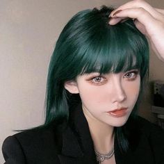 Dark Green Hair, Green Hair Dye, Blue Green Hair, Green Wig, Medium Long Hair, Hair With Bangs, Ombre Wigs, Long Wavy Hair, Bleached Hair