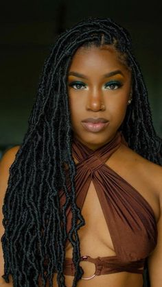 Coloured Faux Locs Black Women, Brown Faux Locs On Dark Skin, Brown Faux Locs Black Women, Chocolate Brown Faux Locs, Nu Locs, Rihanna Faux Locs Dreads, Faux Dreads, Braided Hairstyles For Teens, Braided Hairstyles For Black Women Cornrows