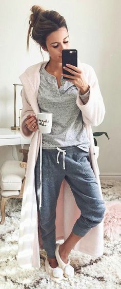 Jammies Summer Lounge Wear, Lounge Wear Summer, Lounge Outfits, Loungewear Outfits, Kendall Jenner Outfits, Jenner Outfits, Lazy Day Outfits, Popular Outfits, Fashion Weeks