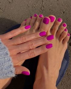 Unghie Sfumate, Toe Nail Color, Nail Styles, Pink Nail, Dipped Nails, Chic Nails