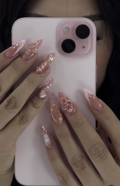 Aesthetic Gel X Nails, Kali Uchis Aesthetic Nails, Baddie Nails Almond Shape, Gelx Inspo Nails Almond, Fairy Almond Nails, Nails Ideas Coquette, Almond Gel X Nail Designs, Pink Nail Inspo Almond, Pink Almond Nails Design