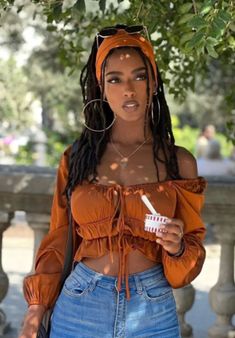 Edgy loc hairstyles are not just a fashion statement but a declaration of confidence, individuality, and fearlessness. Loc Hairstyles, Earthy Style, Earthy Outfits, Estilo Hippie, Zoe Saldana, Braided Hairstyles For Black Women, Locs Hairstyles, Orange Fabric, Boho Hairstyles