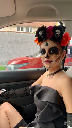 Catrina Headpiece, Catrina Outfit, Halloween Costumes Friends, Skull Makeup, Creative Makeup Looks, Halloween Inspo, Fantasias Halloween