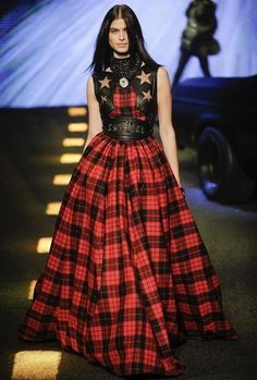 Pamela Bernier, Plaid Runway, Milano Fashion Week, Tartan Dress, Philipp Plein, Fall 2014, Plaid Dress