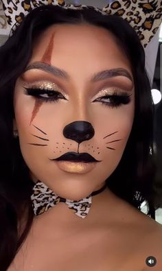 Cheetah Print Face Makeup, Make Coelho, Coelho Halloween, Holloween Makeup Glam, Fantasy Makeup Easy, Kitty Makeup Halloween, Bunny Makeup Halloween, Cat Makeup Halloween Pretty, Cheetah Print Halloween