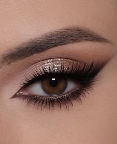 Nude Eye Makeup, Bronze Makeup Look, Hazel Eye Makeup, Prom Eye Makeup, Brunette Makeup, Bronze Makeup, Eye Makeup Techniques, Glam Makeup Look