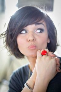 Cute Short Haircuts, Hair Makeover, Cute Hairstyles For Short Hair, Short Haircut, Hairstyles For Round Faces, Long Bob, Nail Arts