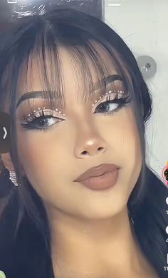 Neutral Makeup With Rhinestones, Simple Gender Reveal Makeup Ideas, Piglet Makeup, Makeup Looks With Rhinestones, Spicy Makeup, Colorful Makeup Ideas, Short Hair Blowout, Quinceanera Makeup, Crease Eyeshadow