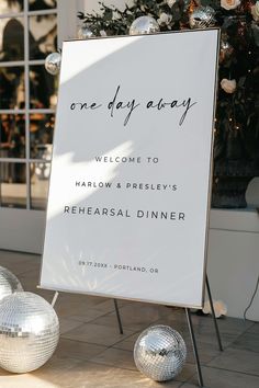 One Day Away Rehearsal Dinner Welcome Sign Editable Template Modern Minimalist Black and White Printable Alfreda - Etsy France Rehearsal Dinner Themes Ideas, Welcome Party Ideas, Black And White Rehearsal Dinner, Rehearsal Dinner Decor, Rehearsal Dinner Ideas, Rehearsal Dinner Welcome Sign, Bbq Rehearsal Dinner, Outdoor Rehearsal Dinner, Rehearsal Dinner Decorations