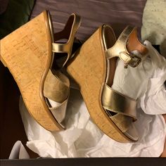 Nwt Coach Cross Wedge Sandal, With Coach Logo. Color : Tan/Champagne Come With Box. Great With Jeans Or Long Skirt... Designer Espadrilles, Tan Wedge Sandals, Tan Wedges, Wedge Flip Flops, Coach Logo, Espadrilles Platform, Strappy Wedges, Wedge Heel Sandals, Suede Wedges