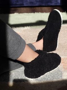 7 Most Comfortable Slippers From Sustainable Brands