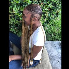 H a i r B y R I T Z 💇🏾‍♀️🇭🇹 on Instagram: “#HairBÿRĮTZ💇🏾” Lemonade Braids Hairstyles, Different Braids, Beautiful Braids, Girls Braids, Hair Laid, African Braids Hairstyles, Stand Out From The Crowd, Long Braids