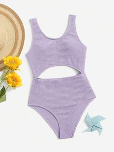 Cute Swimsuits For Teens, Swimming Suits One Piece, Preppy Swimsuit, Cute Summer Shirts, Swimsuit Inspo, Summer Bathing Suits, Trendy Swimsuits, Swimsuits Outfits