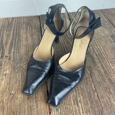 Vintage square-toed pumps. Black leather. ankle strap, and chunky heel. Good condition, and shows some wear.  Brand: Bolaro  Size: EU 40 Material: Leather Formal Mary Jane Heels With Square Toe, Evening Court Shoes With Medium Width And Square Toe, Evening Court Shoes With 4-inch Heel And Square Toe, Fitted Slingback Pumps With Wrapped Heel And Round Toe, Evening Court Shoes With 4-inch Square Toe, Formal Mary Jane Slingback Pumps With Round Toe, Vintage Pointed Toe Court Shoes With Heel Strap, Vintage Ankle Strap Court Shoes For Formal Occasions, Leather Court Shoes With Heel Loop For Evening