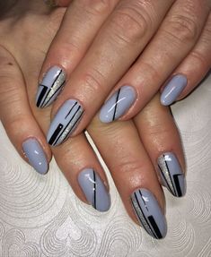 Asymmetric Nails, Grey Purple Nails Design, Grey Black Nail Art, Nail Designs Gray And Black, Dark Blue Grey Nails Design, Asymmetrical Nails, Purple And Grey Nails Gel, Nail Shellac