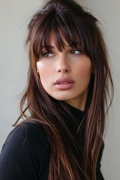 Modern Bangs Medium Hair, Breton Hair, Long Hair 2024 Trends, Franje Pony, Pony Effect Makeup, Bangs For Thick Hair, Haircut Models, Brown Hair Bangs, Bangs Ideas