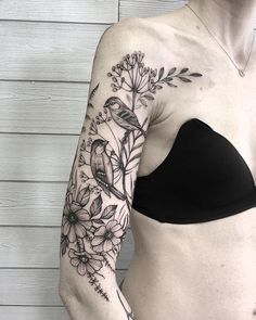 Nature Tattoo Sleeve Women, Tattoos Eagle, Floral Arm Tattoo, Mangas Tattoo, Bird Tattoos For Women, Nature Tattoo Sleeve, Unusual Tattoo