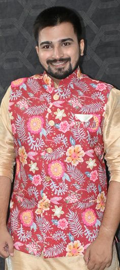 Red and Maroon color Nehru Jacket in Cotton fabric with Floral, Printed work Nehru Jacket, Nehru Jackets, Wear Red, Maroon Color, Wearing Red, Floral Printed, Party Wear, Cotton Fabric, Floral