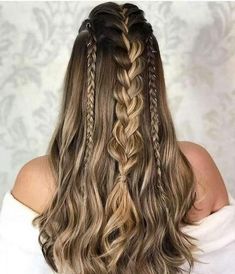 Long Braided Hairstyles, Penteado Cabelo Curto, Hairdo For Long Hair, Braids For Long Hair, Box Braids Hairstyles, Grunge Hair, Cute Hair, Trendy Hairstyles, Pretty Hairstyles