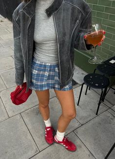 Masculine Feminine Fashion, Red Adidas, Year 2024, 2024 Fashion, Inspired Outfits, 가을 패션, Fit Inspo, Outfit Casual, Fashion Killa